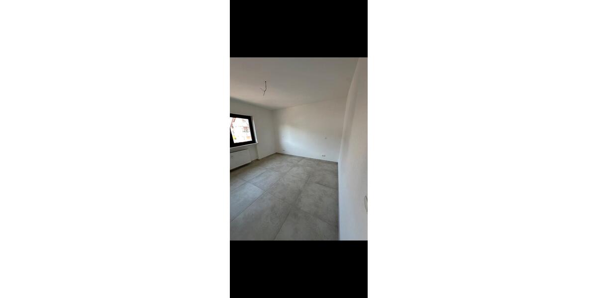 Etagenwohnung Mainhausen - 4 Zimmer, 110 m&sup2;, 1.700&euro; | Angebot:24446602