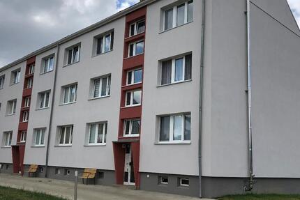 Wohnung Kamenz - 4 Zimmer, 77 m&sup2;, 470&euro; | Angebot:24781602