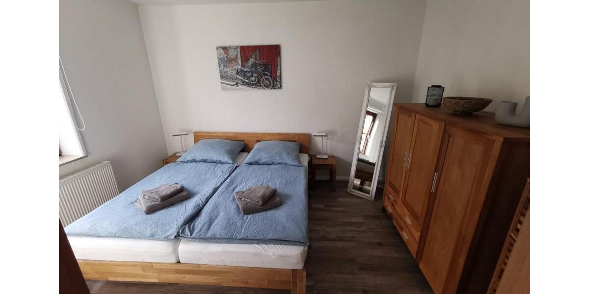 möblierte Wohnung Erdgeschoss | EBK Küche | 2-Zimmer | Balkon | Badewanne | Stadtroda nahe Jena | Garten | Parken 2 zimmer