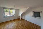 Dachgeschoßwohnung Auenwald - 3 Zimmer, 70 m&sup2;, 950&euro; | Angebot:24787211