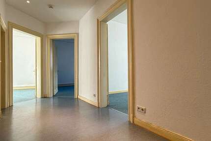 Wohnung Wuppertal Elberfeld - 4 Zimmer, 105 m&sup2;, 1.000&euro; | Angebot:26763394