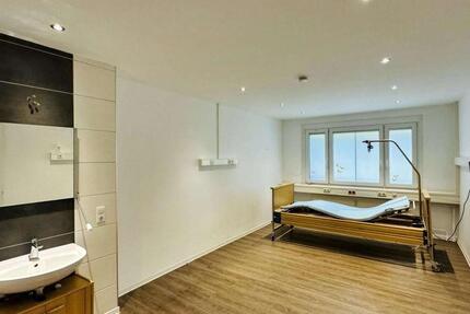 Großzügige Praxisfläche in attraktivem Ärztehaus zimmer