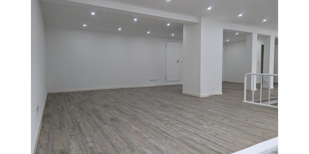 Gewerbeobjekt Bad Berleburg - 700&euro; | Angebot:21695921