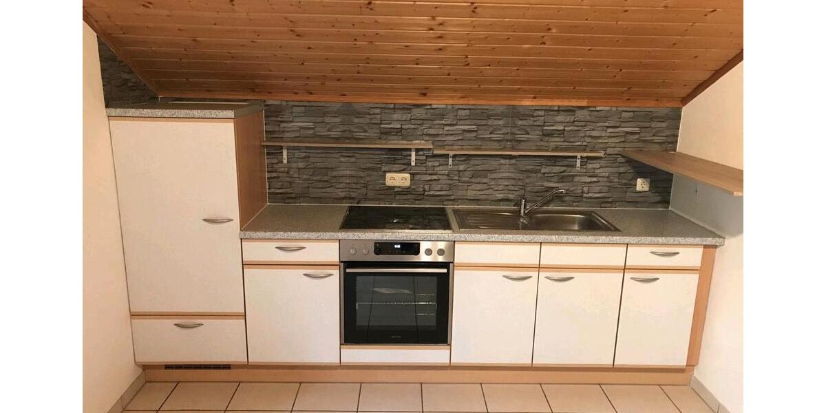 Dachgeschoßwohnung Rotthalmünster - 1 Zimmer, 30 m&sup2;, 430&euro; | Angebot:26230316