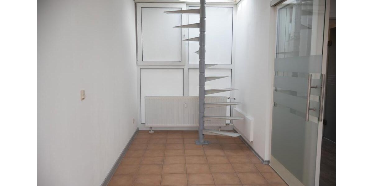 Erdgeschoßwohnung Stromberg - 2 Zimmer, 59 m&sup2;, 680&euro; | Angebot:25965334