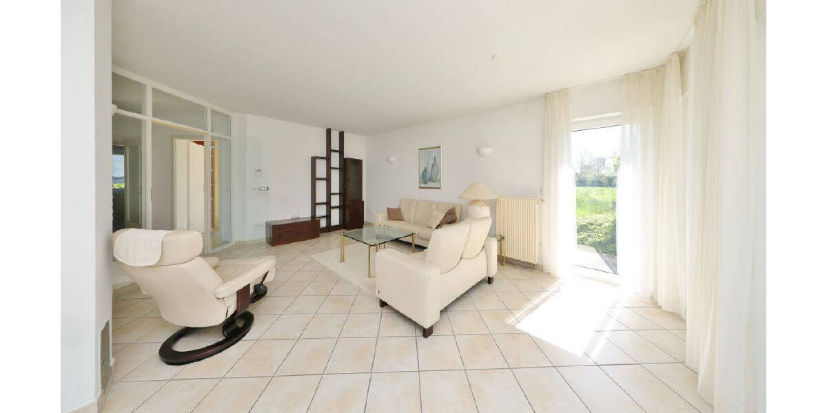 Einfamilienhaus Schortens-Middelsfähr Ostiem - 4 Zimmer, 119 m&sup2;, 1.200&euro; | Angebot:26731319