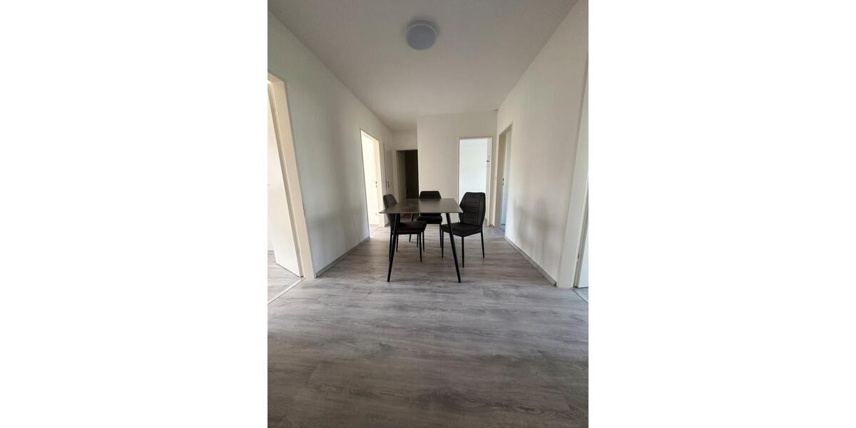 Wohnen auf Zeit Mainz Bretzenheim - 4 Zimmer, 1 m&sup2;, 545&euro; | Angebot:25791498