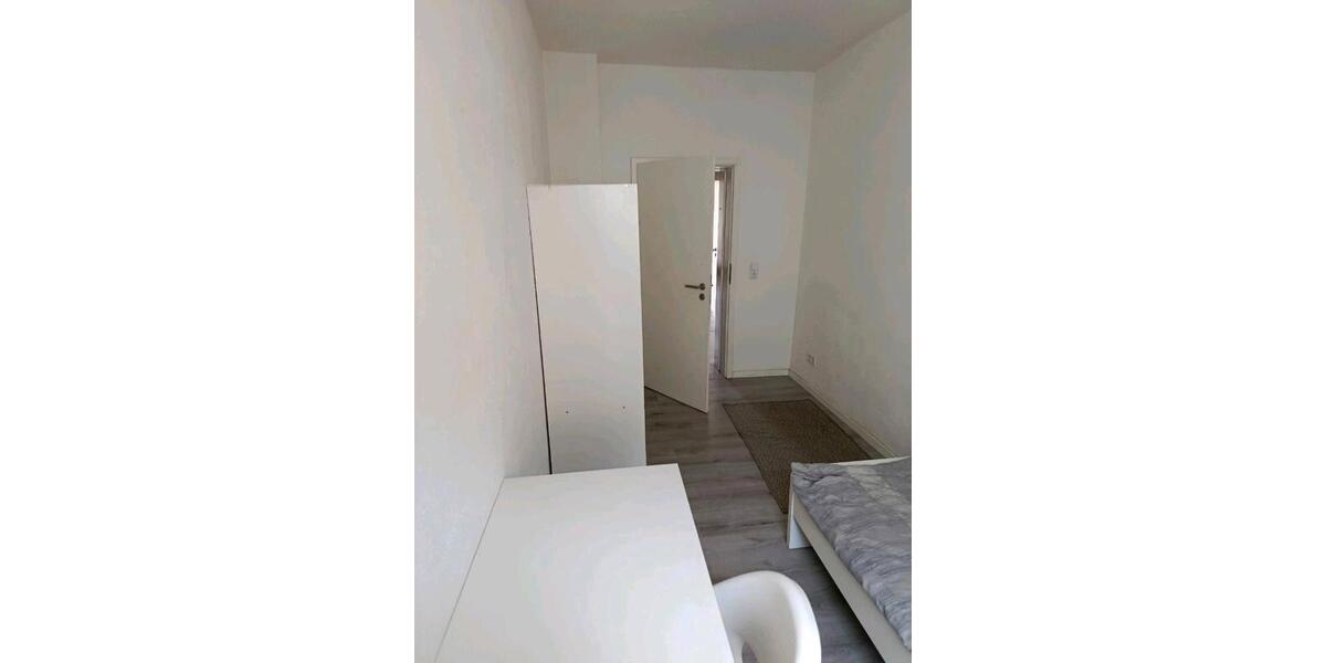 Wohnen auf Zeit Nürnberg Gibitzenhof - 12 Zimmer, 45 m&sup2;, 400&euro; | Angebot:26551325