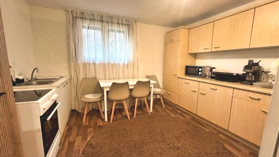 Dachgeschoßwohnung Waldshut-Tiengen Tiengen - 3 Zimmer, 75 m&sup2;, 820&euro; | Angebot:24859380