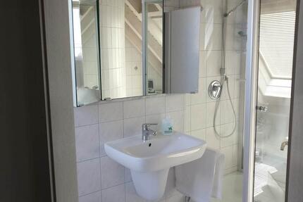 3 Zimmer Maisonette Wohnung mit hohen Decken und Fussbodenheizung zimmer