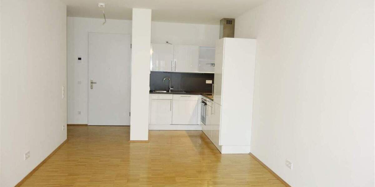 Etagenwohnung Mönchengladbach Stadtmitte - 2 Zimmer, 53 m&sup2;, 714&euro; | Angebot:25052080