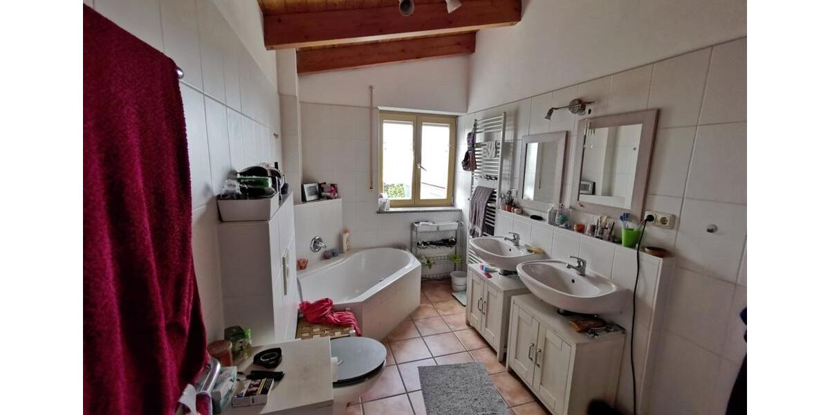 Wohnen auf Zeit Regensburg Konradsiedlung - 1 Zimmer, 118 m&sup2;, 359&euro; | Angebot:24891441