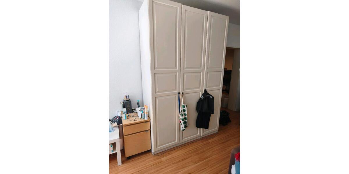 Wohnen auf Zeit Bremerhaven Mitte - 4 Zimmer, 17 m&sup2;, 330&euro; | Angebot:26502274