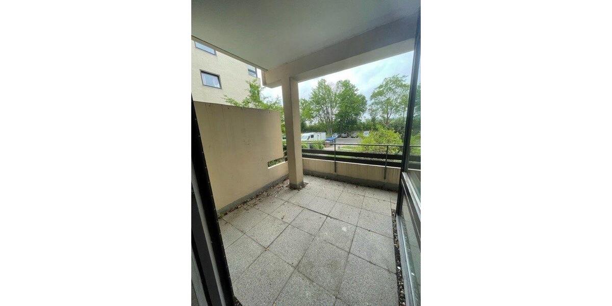 Etagenwohnung Esslingen am Neckar Pliensauvorstadt - 4 Zimmer, 92 m&sup2;, 1.121&euro; | Angebot:25491532