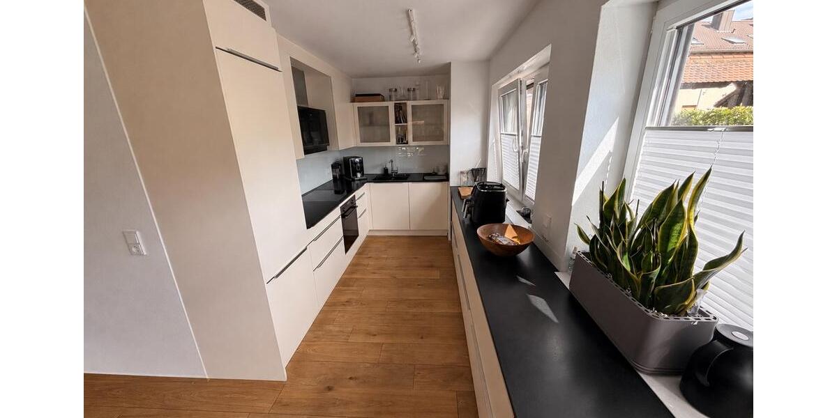 Maisonettenwohnung Schriesheim - 4 Zimmer, 120 m&sup2;, 1.600&euro; | Angebot:26532889