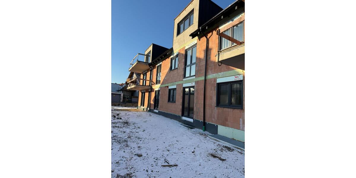 Neubau: Wunderschöne Dachgeschosswohnung mit zwei großen Balkonen 3 zimmer