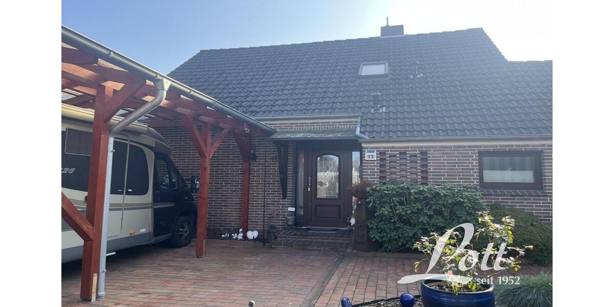 Dachgeschoßwohnung Apen - 2 Zimmer, 53 m&sup2;, 300&euro; | Angebot:25646535