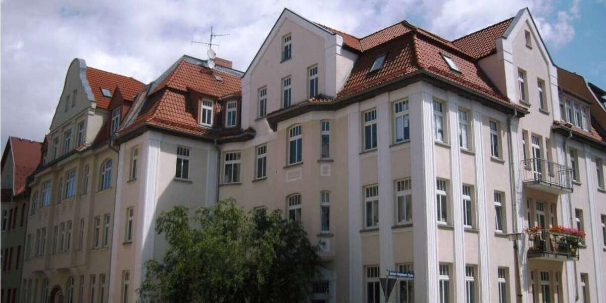 Etagenwohnung Halle Damaschkestraße - 5 Zimmer, 125 m&sup2;, 1.260&euro; | Angebot:27031267