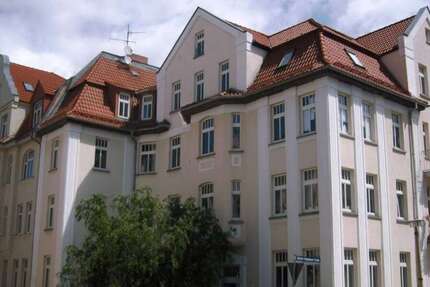 Wohnung Halle Damaschkestraße - 5 Zimmer, 125 m&sup2;, 1.260&euro; | Angebot:27031267