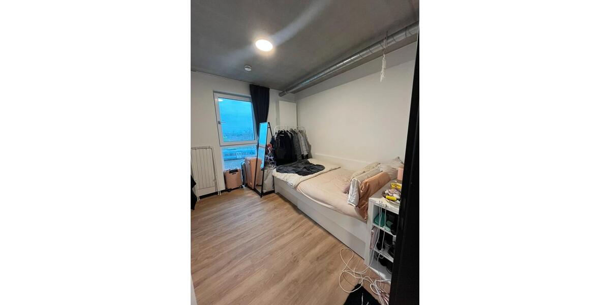 Wohnen auf Zeit Köln Mülheim - 1 Zimmer, 24 m&sup2;, 600&euro; | Angebot:26154159