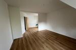 Dachgeschoßwohnung Detmold - 2 Zimmer, 40 m&sup2;, 350&euro; | Angebot:26249913
