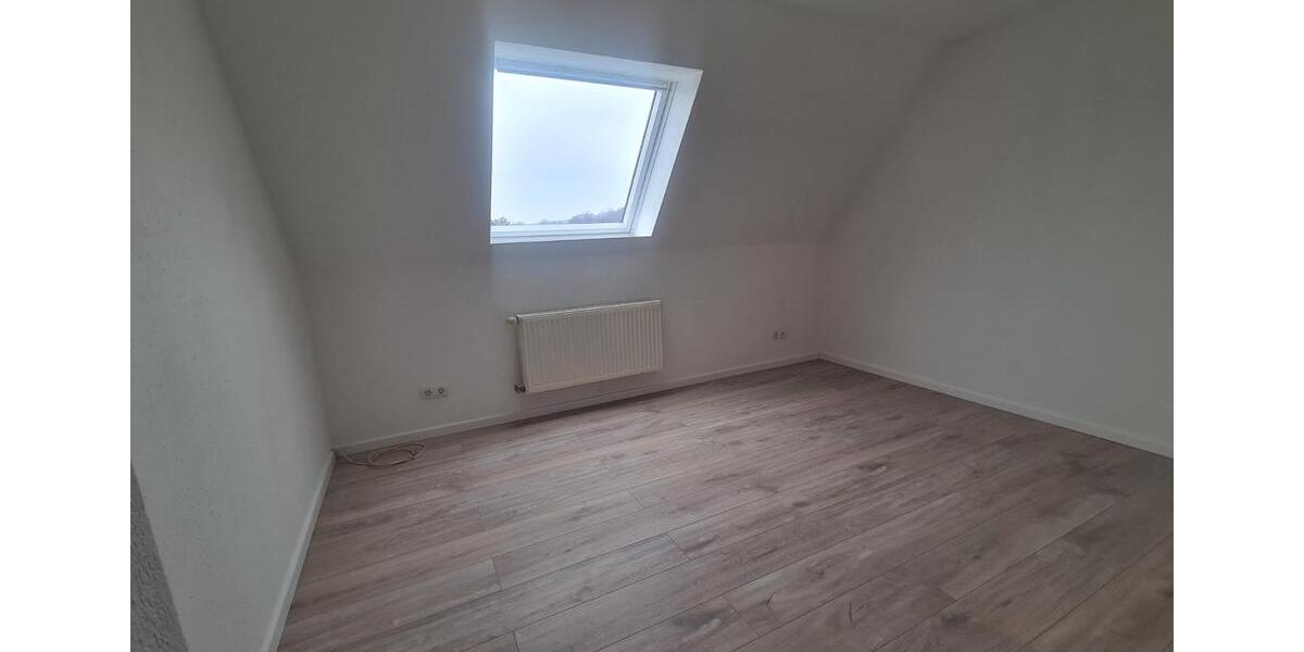 Doppelhaushälfte Ibbenbüren - 5 Zimmer, 135 m&sup2;, 1.290&euro; | Angebot:26045407