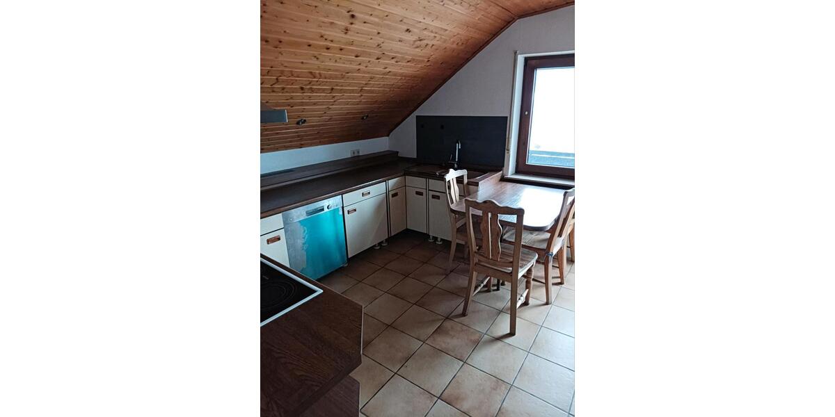 Dachgeschoßwohnung Lohr am Main - 3 Zimmer, 63 m&sup2;, 850&euro; | Angebot:24742150