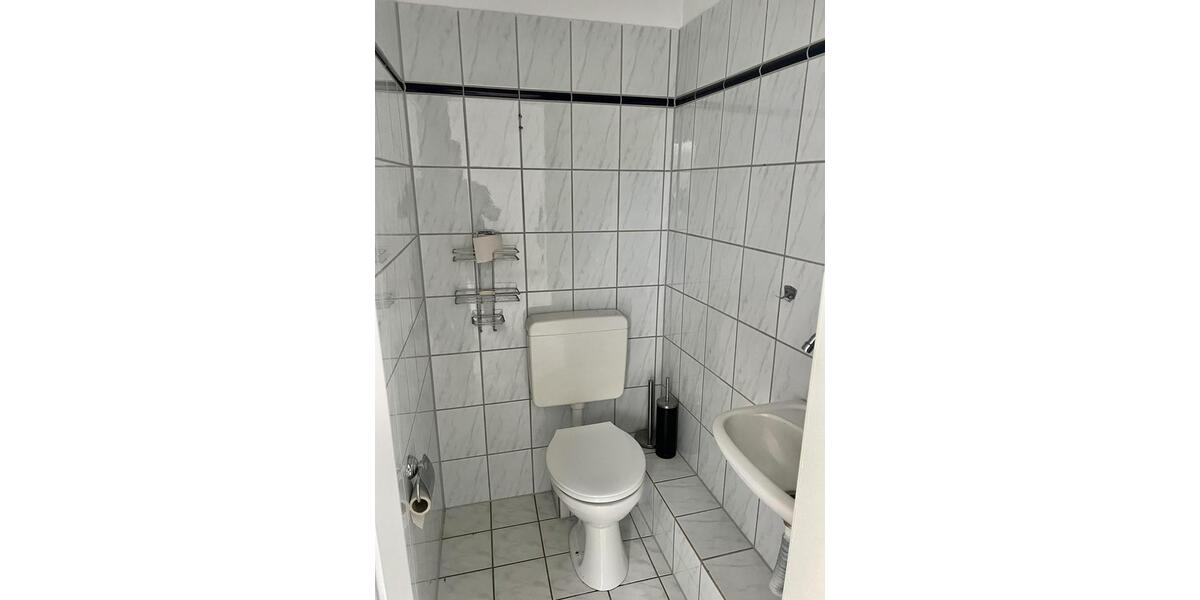 Dachgeschoßwohnung Wuppertal Unterbarmen - 5 Zimmer, 85 m&sup2;, 800&euro; | Angebot:25143081