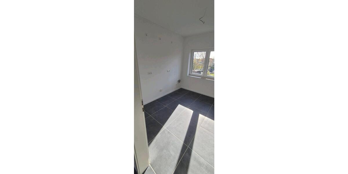 Etagenwohnung Saterland - 3 Zimmer, 65 m&sup2;, 700&euro; | Angebot:26050372