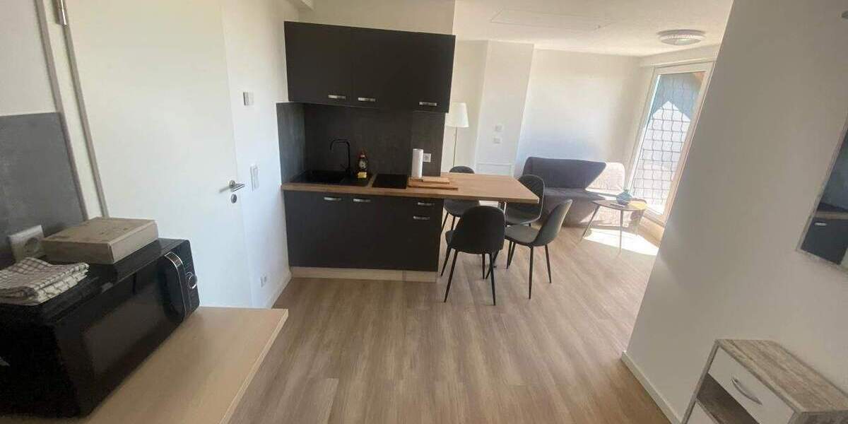 Etagenwohnung Leipzig Sellerhausen-Stünz - 2 Zimmer, 49 m&sup2;, 735&euro; | Angebot:26390631