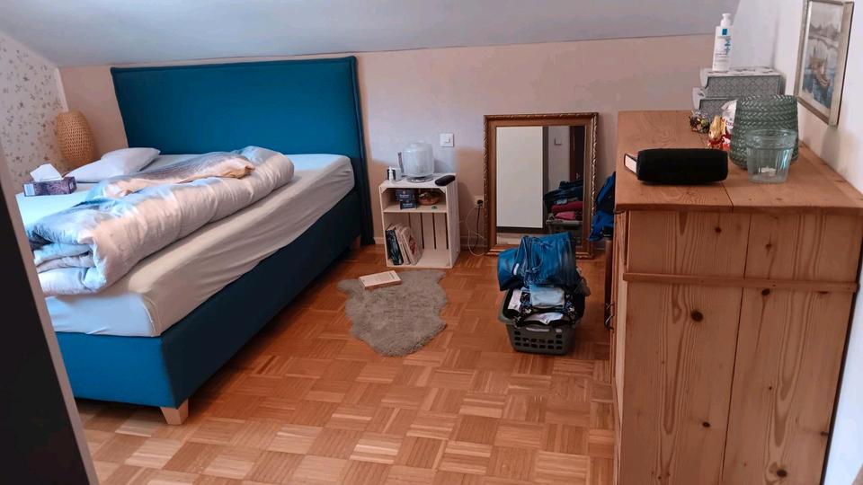 Dachgeschoßwohnung Calw - 3 Zimmer, 70 m&sup2;, 700&euro; | Angebot:26615329