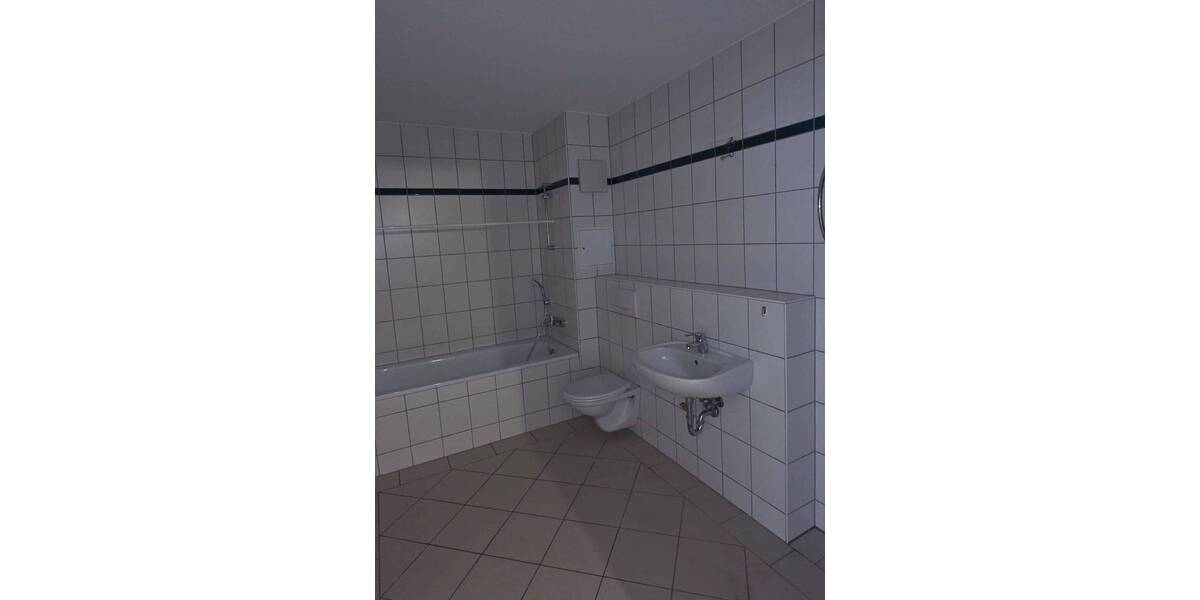 Terrassenwohnung Eisenach - 2 Zimmer, 68 m&sup2;, 570&euro; | Angebot:26128265