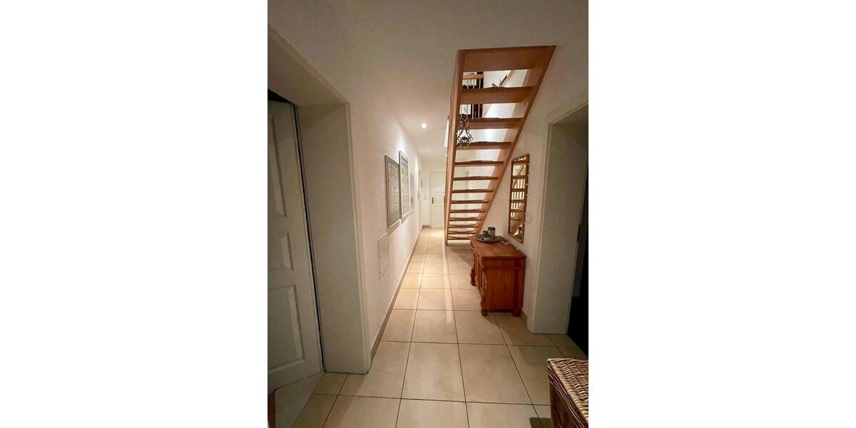 Maisonettenwohnung Markkleeberg - 5 Zimmer, 164 m&sup2;, 1.950&euro; | Angebot:25292990