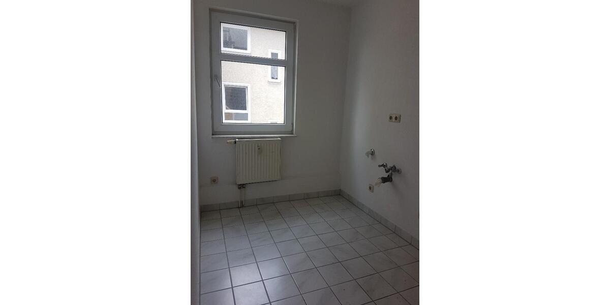Etagenwohnung Gotha - 1 Zimmer, 33 m&sup2;, 275&euro; | Angebot:24673523