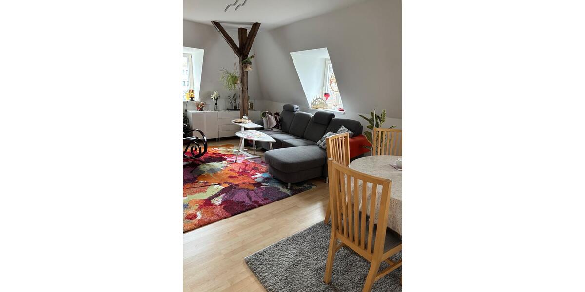 Dachgeschoßwohnung Weißenfels - 4 Zimmer, 108 m&sup2;, 1.026&euro; | Angebot:25824427