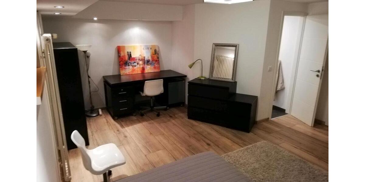 Etagenwohnung Aschheim - 1 Zimmer, 18 m&sup2;, 700&euro; | Angebot:25254914