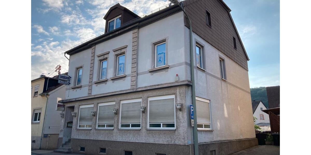 Dachgeschoßwohnung Breitenbach - 5 Zimmer, 110 m&sup2;, 770&euro; | Angebot:24592735