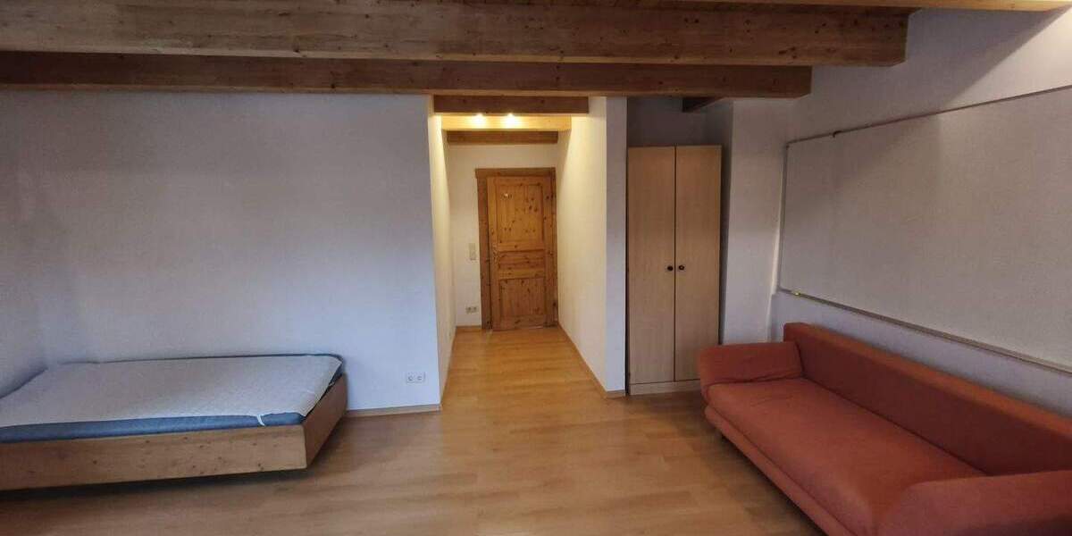 Etagenwohnung Clausthal-Zellerfeld Zellerfeld - 3 Zimmer, 80 m&sup2;, 610&euro; | Angebot:25738147