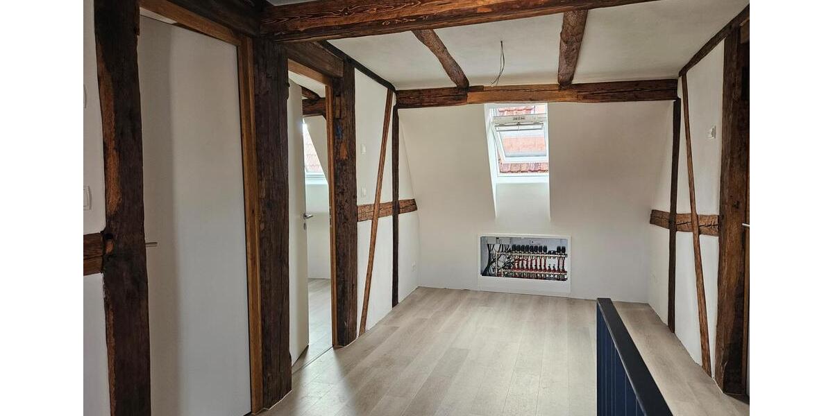 Maisonettenwohnung Mühlacker - 5 Zimmer, 128 m&sup2;, 1.350&euro; | Angebot:23765076