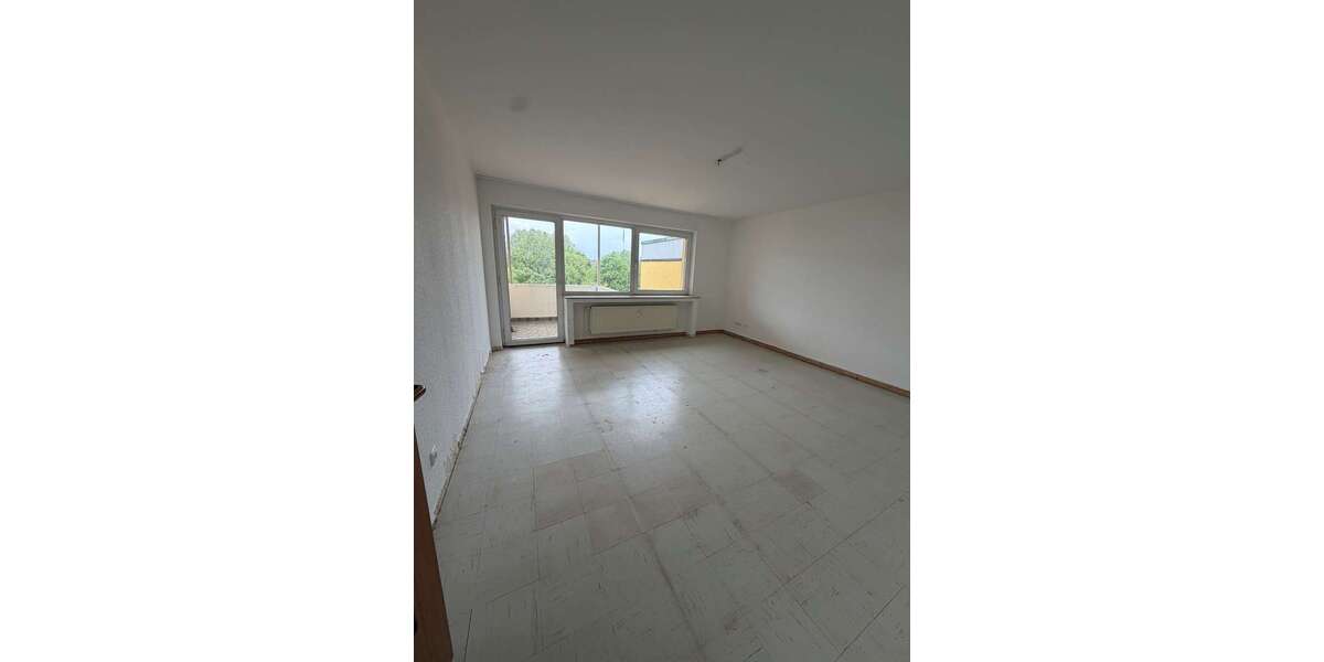 Etagenwohnung Essen Stadtbezirk IV - 3 Zimmer, 77 m&sup2;, 543&euro; | Angebot:26579086