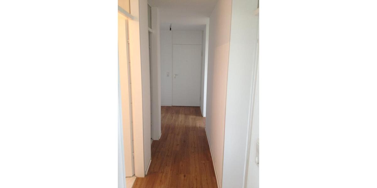 Etagenwohnung Esslingen am Neckar Oberesslingen - 3 Zimmer, 99 m&sup2;, 1.097&euro; | Angebot:26649389