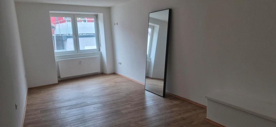 Etagenwohnung Neustadt an der Weinstraße Duttweiler - 1 Zimmer, 75 m&sup2;, 950&euro; | Angebot:26491048