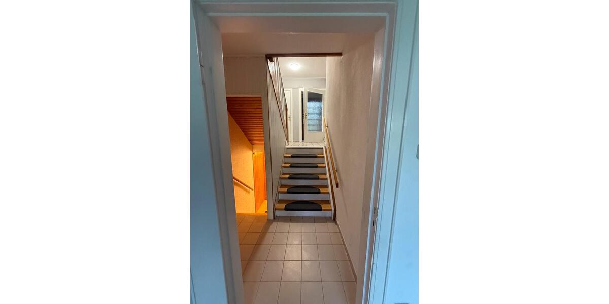 Reihenhaus Buxtehude - 4 Zimmer, 100 m&sup2;, 1.350&euro; | Angebot:26495797