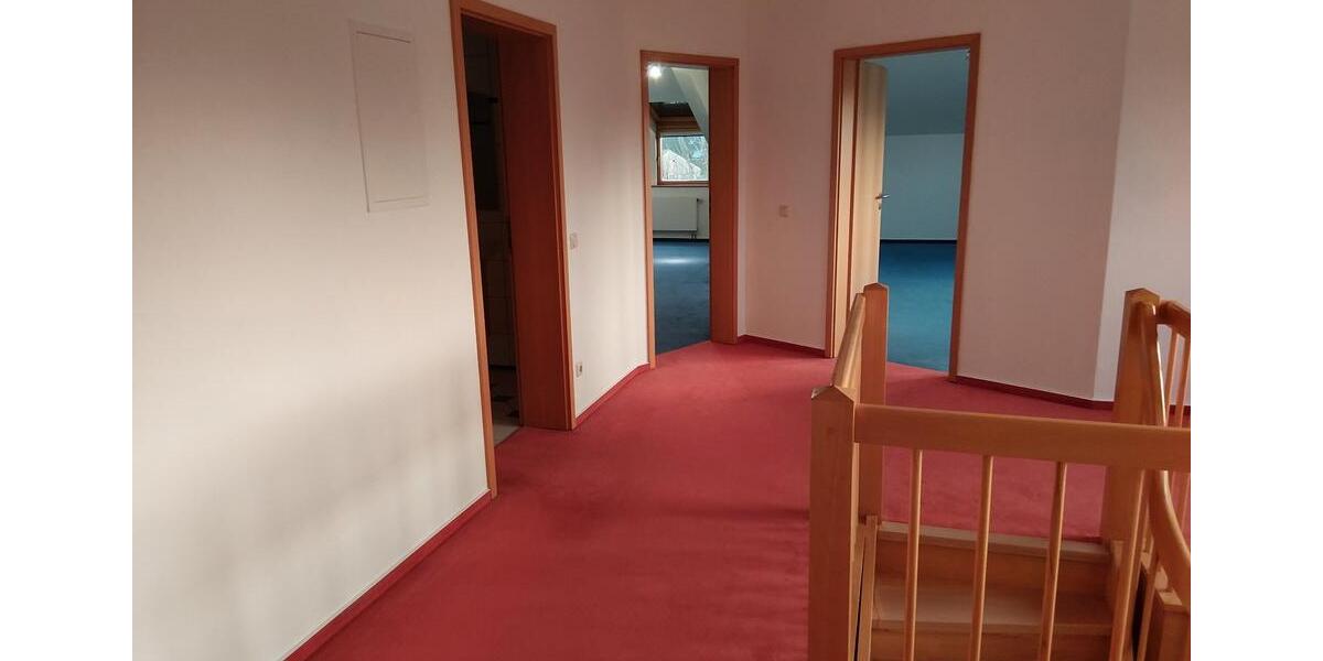 Etagenwohnung Trittau - 3 Zimmer, 130 m&sup2;, 1.170&euro; | Angebot:24487439