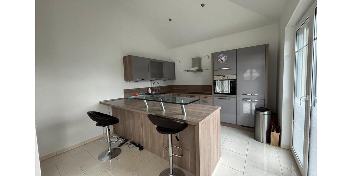 Etagenwohnung Remagen - 3 Zimmer, 105 m&sup2;, 1.600&euro; | Angebot:26120729