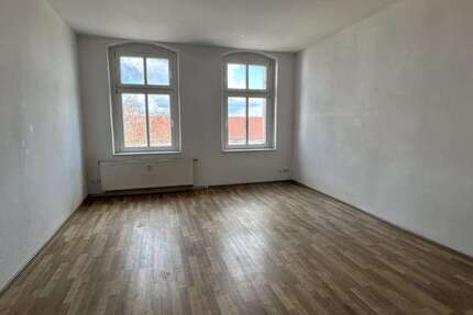 Wohnung zum Mieten in Magdeburg 309 € 36.03 m² 1 zimmer