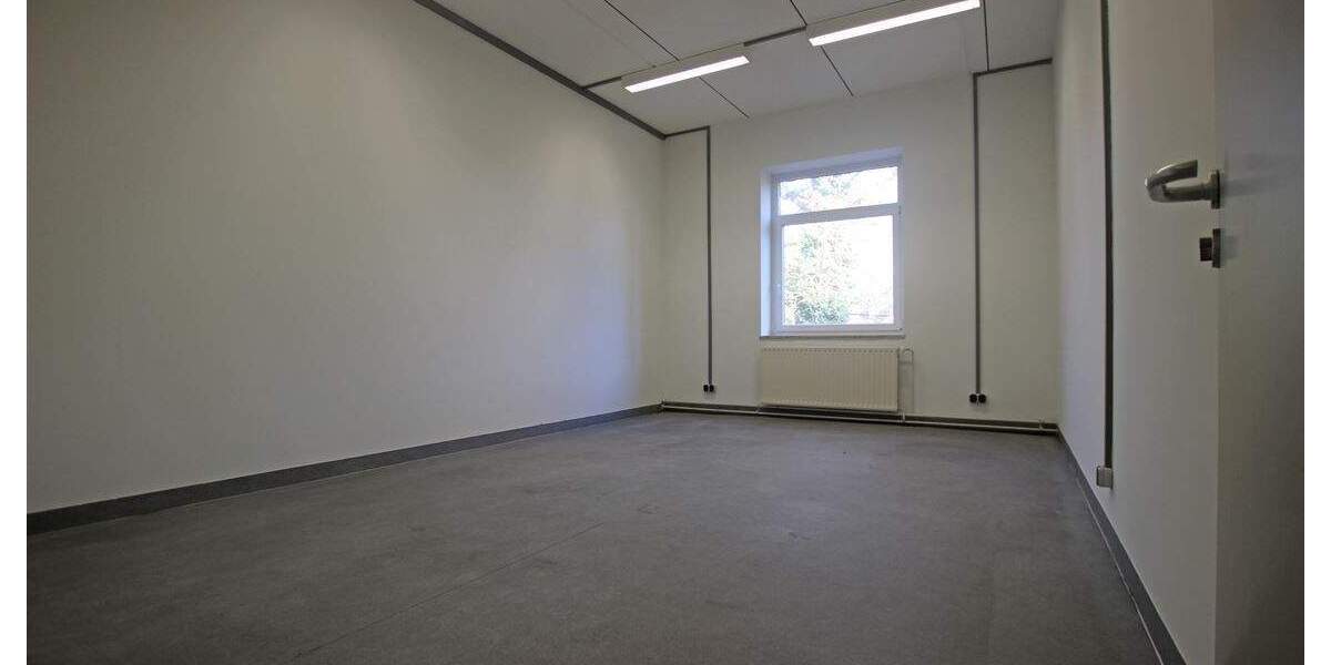 Gewerbeobjekt Geesthacht - 1 Zimmer, 699 m&sup2;, 2.640&euro; | Angebot:25702070