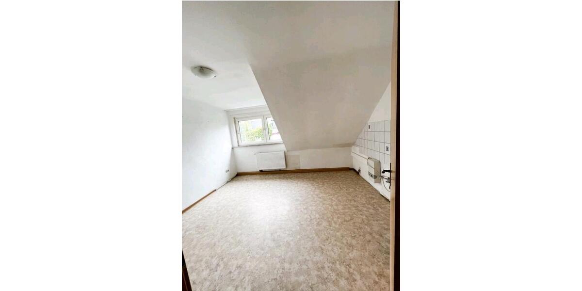 Dachgeschoßwohnung Niederfischbach - 3 Zimmer, 84 m&sup2;, 800&euro; | Angebot:24153226