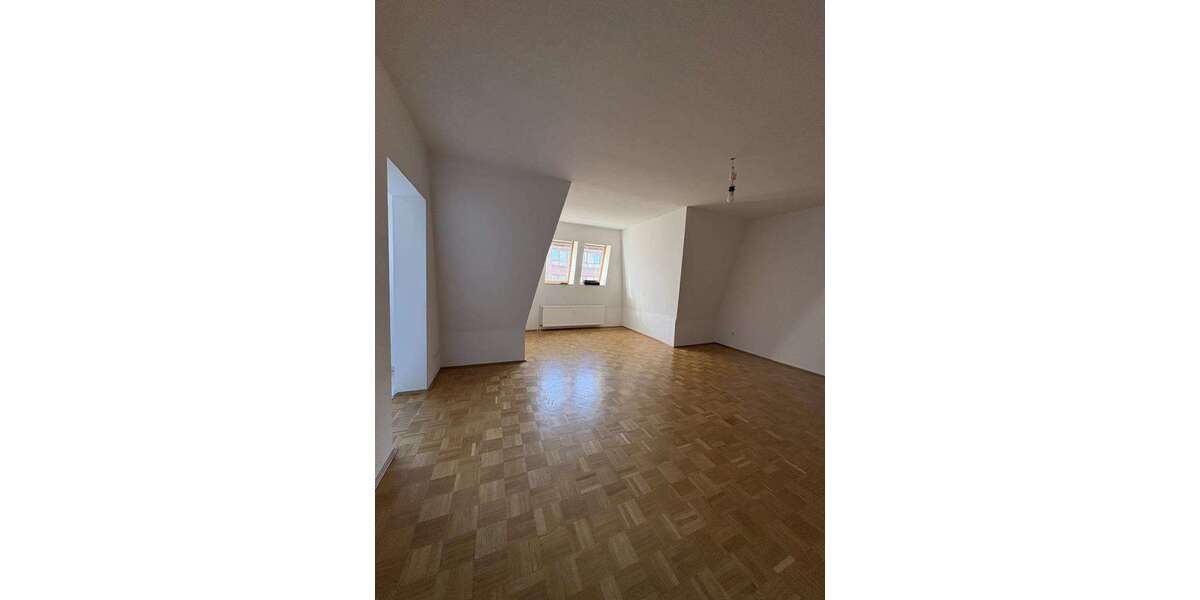 Etagenwohnung Hannover - 2 Zimmer, 56 m&sup2;, 654&euro; | Angebot:27286420