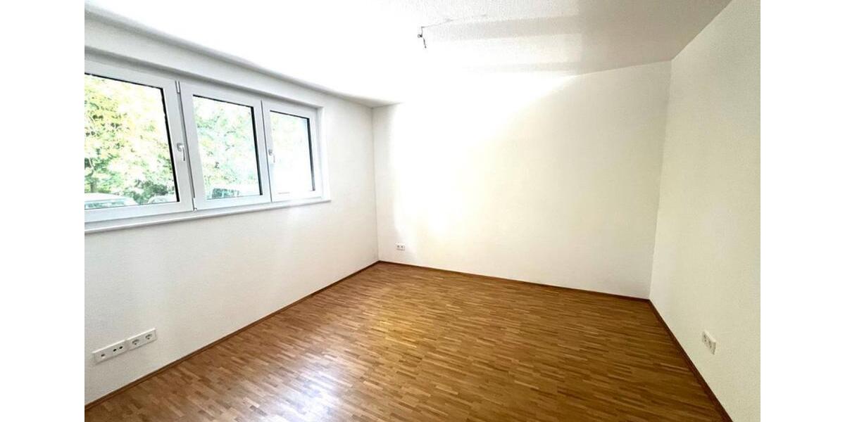 Hochparterre Bretten - 3.5 Zimmer, 111 m&sup2;, 1.580&euro; | Angebot:26679216